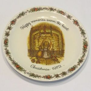 Holly Hobbie Commemorative Edition 1972 Plate